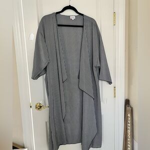 LuLaRoe Shirley Navy Blue and White Pinstripe Kimono Large